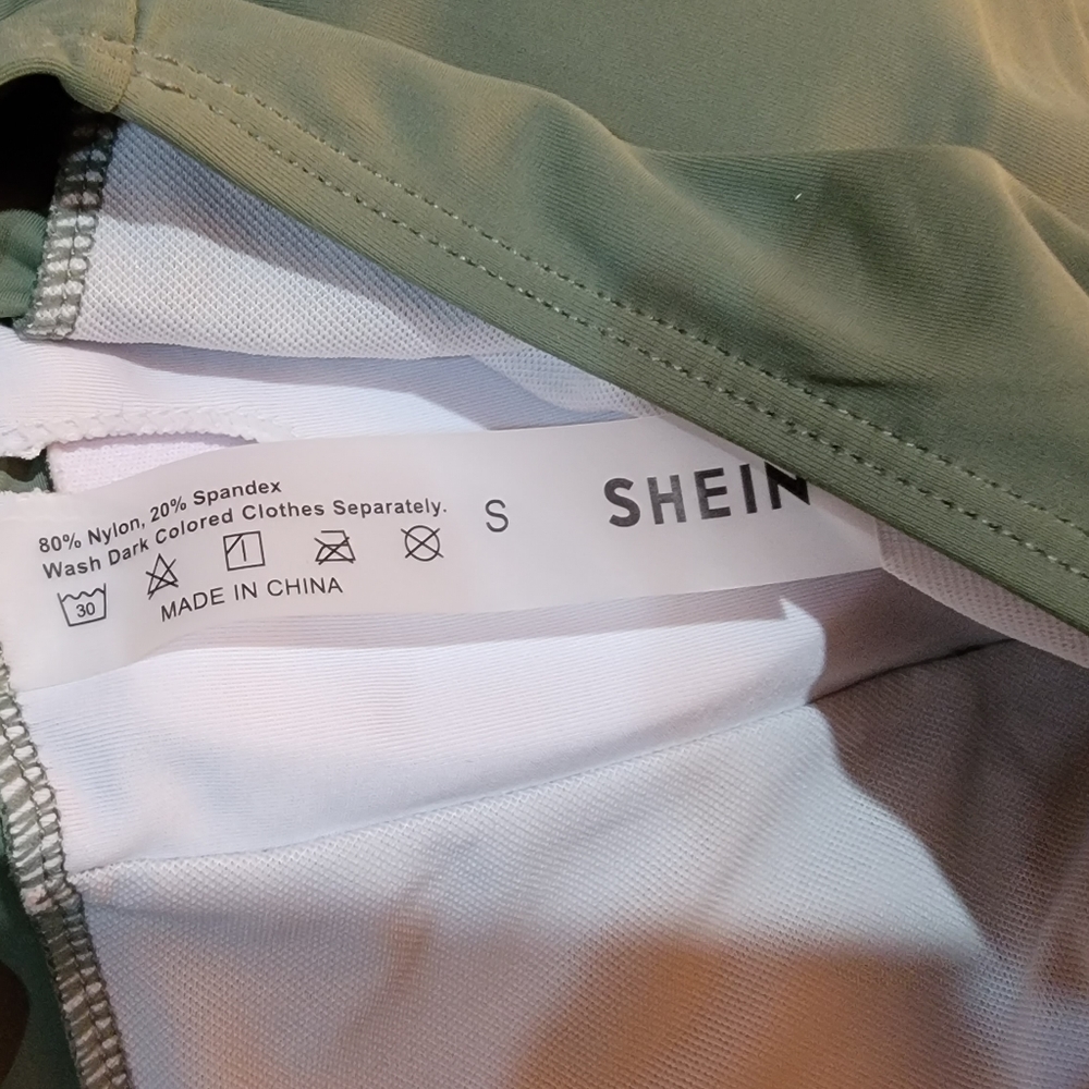 Shein bakini top - Picture 4 of 6